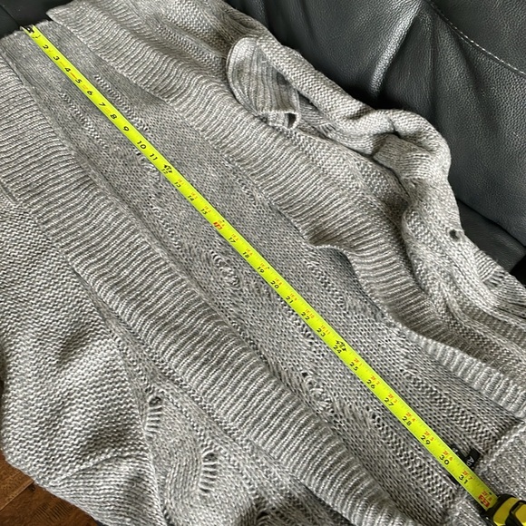 Apt 9 Cardigan Women Size XL Gray Open Front Chunky Cable Knit Pattern Long - Picture 9 of 12